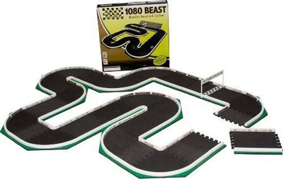 

InfiniTrax 1080 Beast Modular Remote Control Miniature Race Track Set(Black)