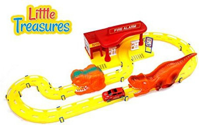 

Little Treasures Extreme Fire Station Play Set(Multicolor)