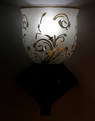 

Limelight Wallchiere Wall Lamp