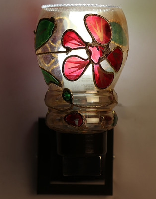 

Limelight Wallchiere Wall Lamp