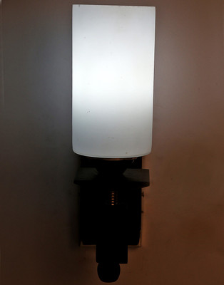 

Limelight Wallchiere Wall Lamp
