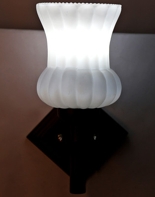 

Limelight Wallchiere Wall Lamp
