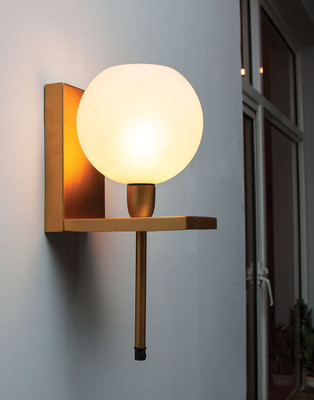 

Orange Tree Wallchiere Wall Lamp