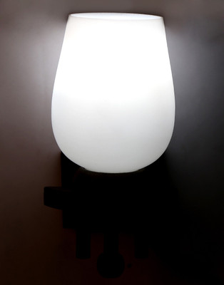 

Limelight Wallchiere Wall Lamp