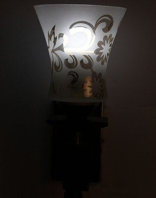 

Limelight Wallchiere Wall Lamp