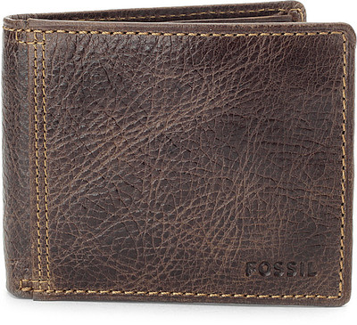

Fossil Men Brown Wallet(8 Card Slots)