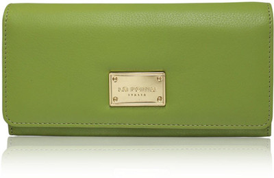 

La Roma Casual Green Clutch