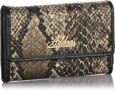 

Addons Casual Brown Clutch