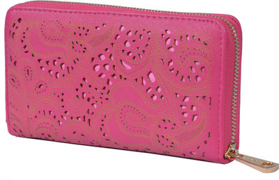 

Diana Korr Casual Pink Clutch
