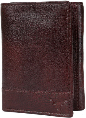 

Hidekraft Men Brown Genuine Leather Wallet(6 Card Slots)