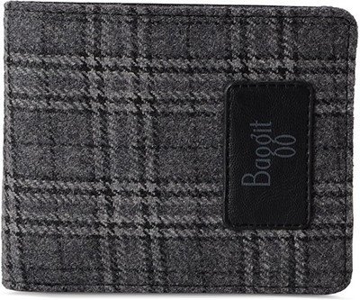 

Baggit Men Black Fabric Wallet(6 Card Slots)