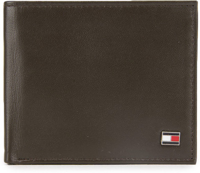 

Tommy Hilfiger Men Brown Wallet(3 Card Slots), Choc brown