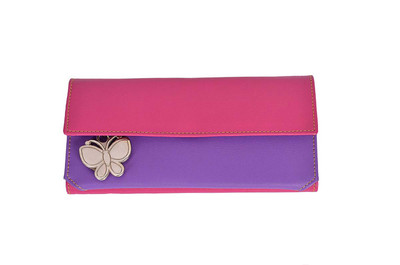 

Butterflies Casual Pink Clutch