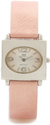 

Q&Q Q479-324Y Watch - For Women