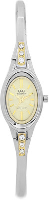 

Q&Q S139-400Y Fashion Watch - For Women
