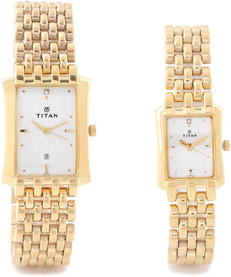 20 OFF on Titan Bandhan Analog Watch For Couple on Flipkart