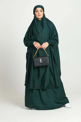 HouseOfCommon Crepe Self Design Abaya With Hijab(Green)