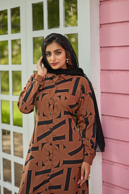 SARINKU Crepe Self Design Abaya(Black)
