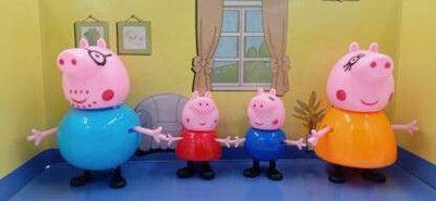 SNM97 Peppa Pig Family in peppa pig set 0f 4 in toys for kids P_34(Multicolor)