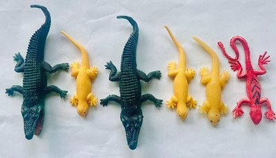 Tik C Rubber crocodile and lizards toys(Multicolor)