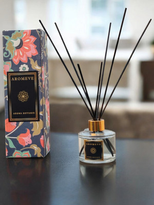 Aromeve Lavender Diffuser Set Reed Diffuser Round 100 ML - Lavender Fragrance(1 Units)