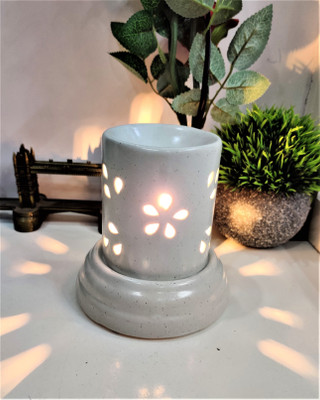 shree murti Floral Diffuser Set Pillar Flower Electric diffuser with 10ml Aroma oil.(1 Units)