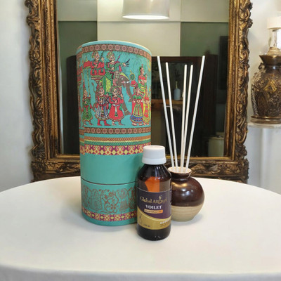 GLOBAL AROMA Violet Diffuser Set Ethenic Pot Reed Diffuser Violet Fragrance,Indian Art,Home Decor,Aromatic Diffuser(100 ml)