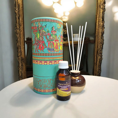 GLOBAL AROMA Reed Himalayan Tea Lemon Fragrance Diffuser Set Ethenic Pot Reed Diffuser Himalayan Tea Lemon Fragrance,Indian Art,Home Decor,Aromatic Diffuser(100 ml)