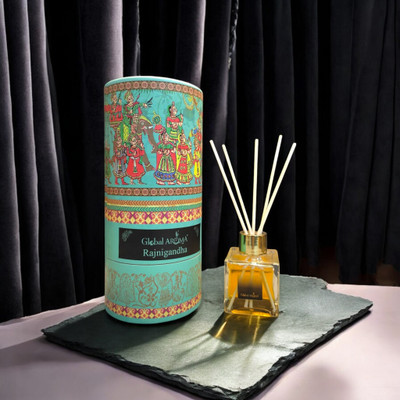 GLOBAL AROMA Reed Diffuser Set Rajnigandha Fragrance Diffuser Set CUBE-RAJNIGANDHA-100ML-W-FIBER(100 ml)