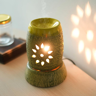 LANDSLIDE Elegant Green Ceramic Electric, Burner with Mirchi Bulb, For Home Decor Diffuser PSI-MATKAELCT-AROMABURNR-YELLOWGREEN-FC(10 ml)