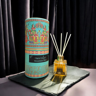 GLOBAL AROMA Reed Diffuser Set Mountain Mist Fragrance Diffuser Set CUBE-MOUNTAINMIST-100ML-W-FIBER(100 ml)