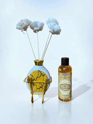 IMPERIUM AROMA Lavender Diffuser Set (Ceramic Pot with Golden Brass) Rattan Reeds Based Diffuser Oil 100 ml | Lavender Relaxing Scent - Bedroom, Living Room and Office Décor |(1 Units)