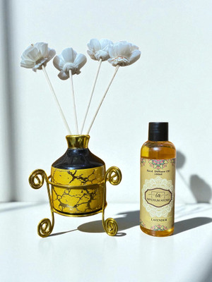 IMPERIUM AROMA Lavender Diffuser Set (Ceramic Pot with Golden Brass) Rattan Reeds Based Diffuser Oil 100 ml | Floral Relaxing Scent - Bedroom, Living Room and Office Décor |(1 Units)