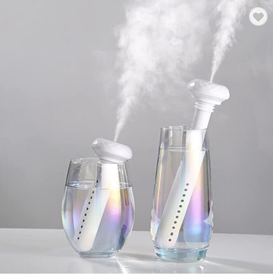 The Unique Green Solutions Usb Ultrasonic Portable Home/Car Mini Air Humidifier Portable Car Air Purifier(White)