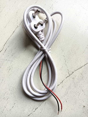 YRAN Mixer/Cooler/Grinder/Table Fan/Power Supply / 3 pin 6A 3 Core AD7 Three Pin Plug(White)