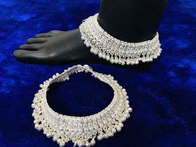 Nyla Traditional Anklet Ethnic Bridal Heavy Ghungroo Barefoot Imitation Set Alloy Anklet
