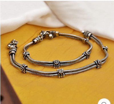 Enke Stylish Silver Anklet with Traditional Design – Adjustable & Elegant Sterling Silver Anklet