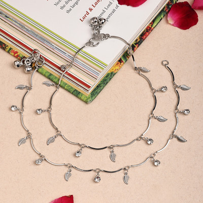 ZENEME Silver-Plated Oxidised Floral Leaf Pair Of Anklets Alloy Anklet(Pack of 2)