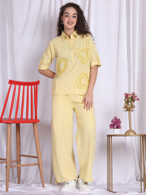 NEUDIS Top Hot Pants Co-ords Set
