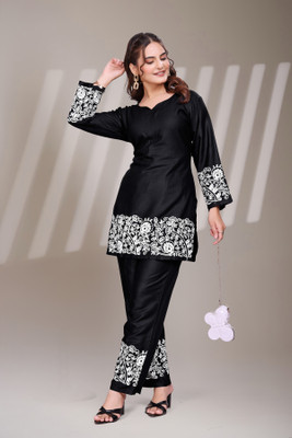 KHODIYAR LACE WORK Tunic Pant Co-ords Set