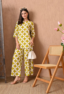 Silakiva Top Palazzos Co-ords Set