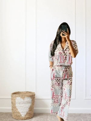 NEYSA Tshirt Chinos Co-ords Set