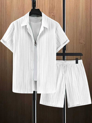 Lyphy Men Self Design White Night Suit Set