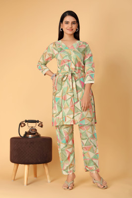 The Vendorvilla Tunic Chinos Co-ords Set