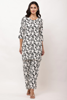 NOOR THREADS Top Palazzos Co-ords Set
