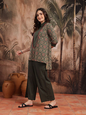 Sangria Tshirt Palazzos Co-ords Set