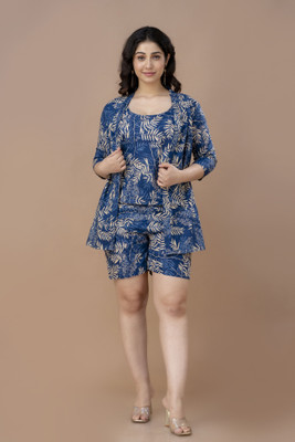 AARIKAARI Top Regular Shorts Co-ords Set with Shrug