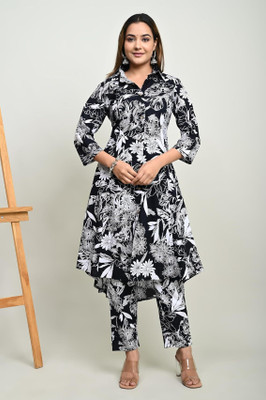 SUYASH Shirt Hot Pants Co-ords Set