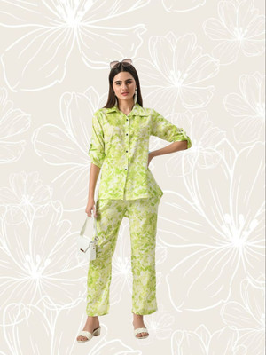 NEYSA Tshirt Chinos Co-ords Set