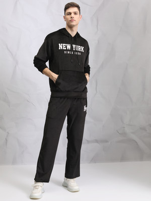 HIGHLANDER Solid Men Track Suit